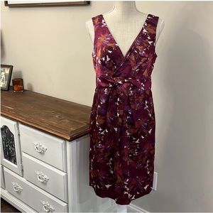 Max & Cleo sleeveless watercolor effect floral v-neck sheath occasion dress